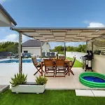 Villa Shaula 2 - Three Bedroom House With Pool *